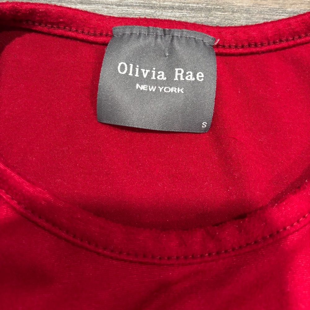 Olivia Rae Crop Top - Picture 3 of 3